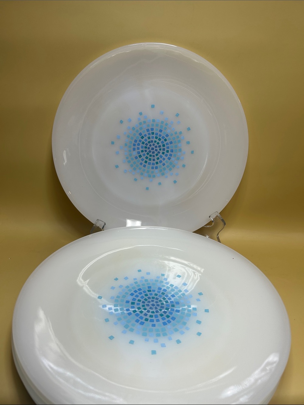 Anchor Hocking Fire-King Vintage Blue Mosaic Confetti 10" Ivory Dinner Plate (6)